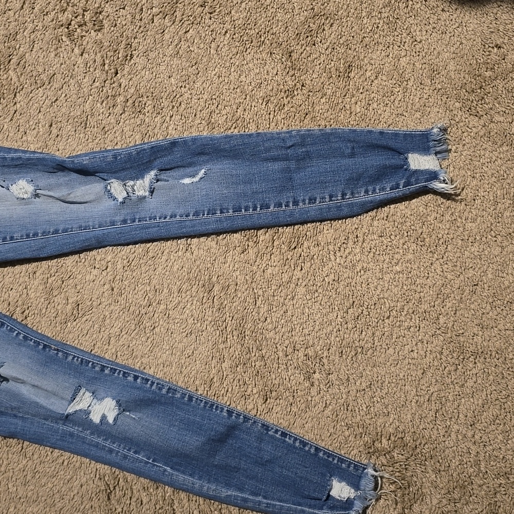 NWOT ladies KanCan jeans with rips skinny blue jeans size 1 waist 24 😍 - Picture 7 of 12